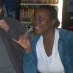 Meet your Posher, Roylena